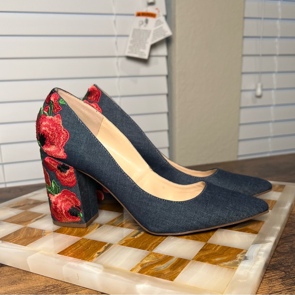 Jessica Simpson Lannah Denim Rose Embroidered Heel Pumps